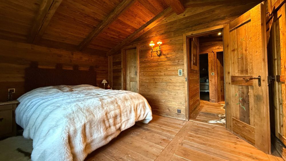 Chalet de luxe 6.5 pces + Mazot indépendant - Crans-Montana - Chambre 1 - 1er étage / Bedroom 1 - 1st floor / Camera da letto 1 - 1° piano