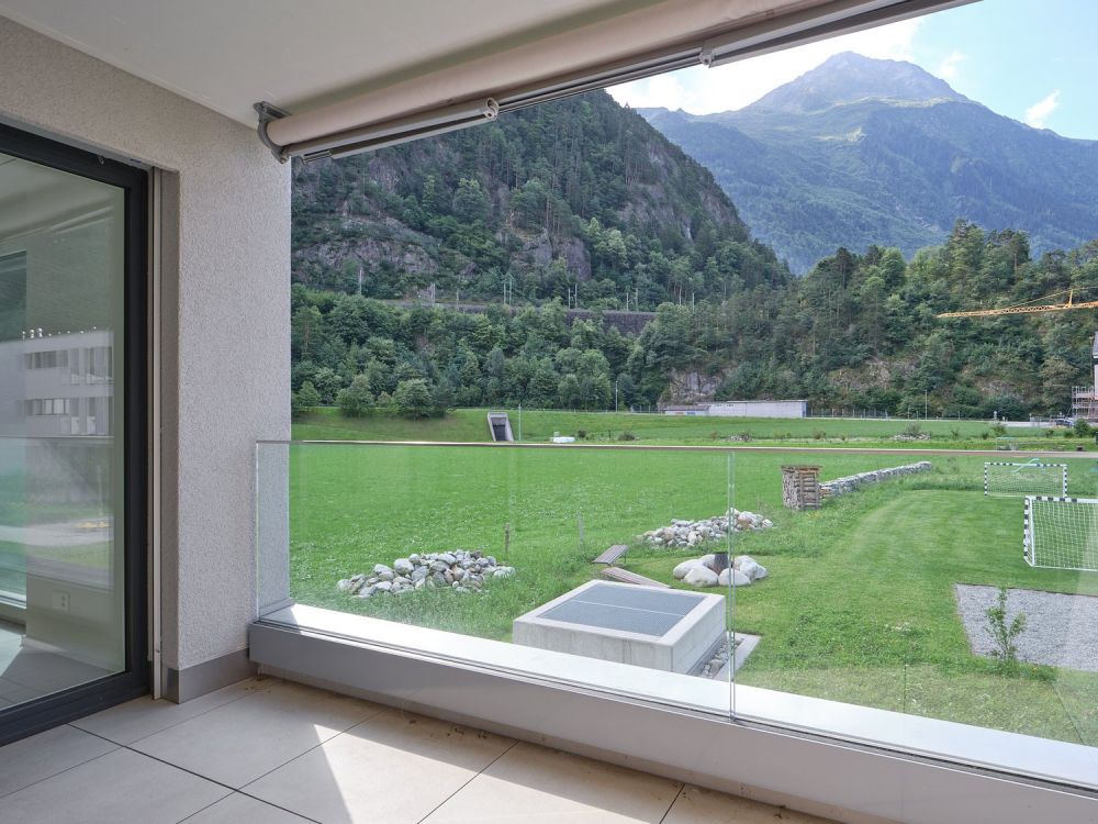 Helle 3 1/2-Zimmerwohnung im schönen Urnerland - Bild 7