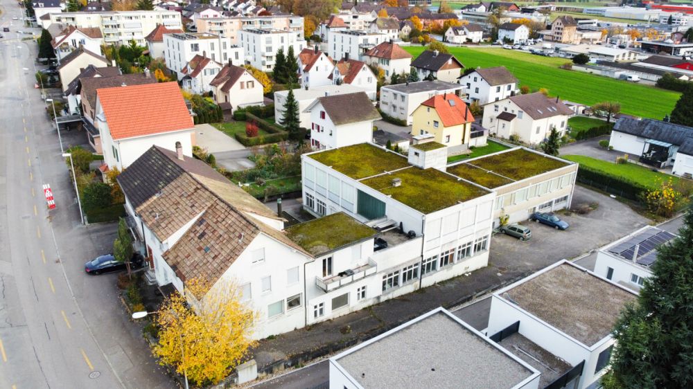 Renditestarkes Immobilienpaket mit Bewilligung für Wohnumbau - dji_fly_20251031_154948_724_1761922237250_photo_optimized
