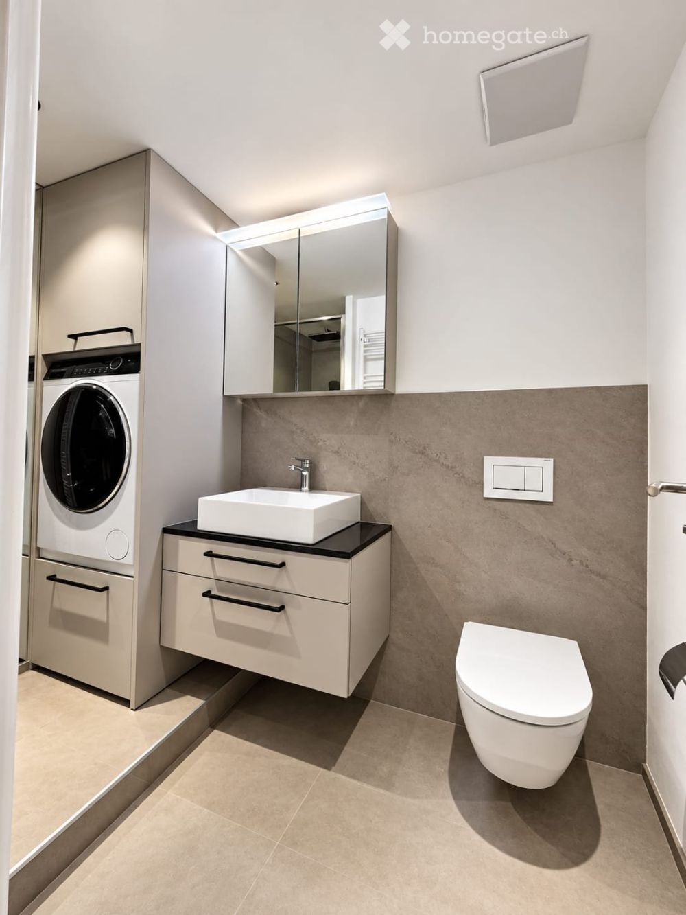 Kernsanierte 3.5-Zimmer-Wohnung mit grosszügigem privatem Vorplatz -  Bild 6