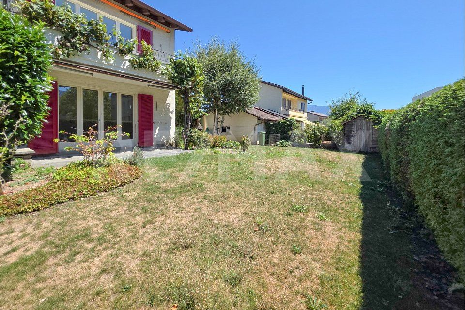 Ein Zuhause mit Perspektiven  Zweifamilienhaus an bevorzugter Wohnlage in Thun -  Bild 3