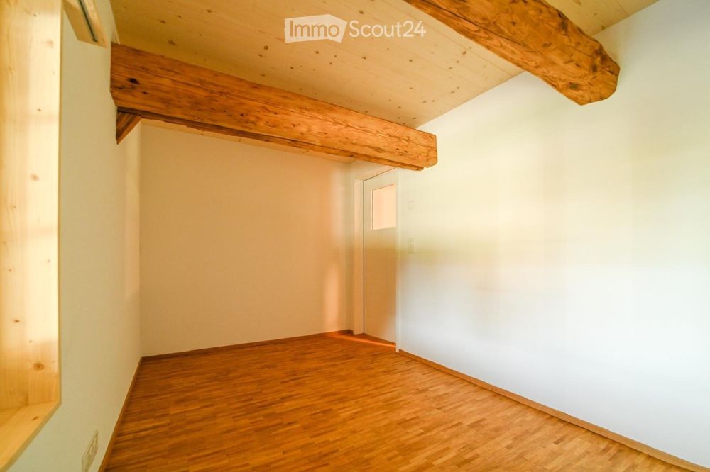 4.5-Zimmer-Wohnung mit Reduit und Laube in Zauggenried -  Bild 11
