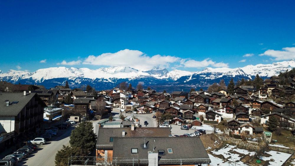 Promotion - Les Echères - DJI_0054