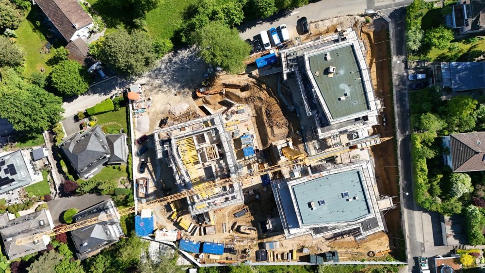 EINZIGARTIGE ATTIKAWOHNUNG MIT BESTECHENDEM PANORAMABLICK -  Bild 3