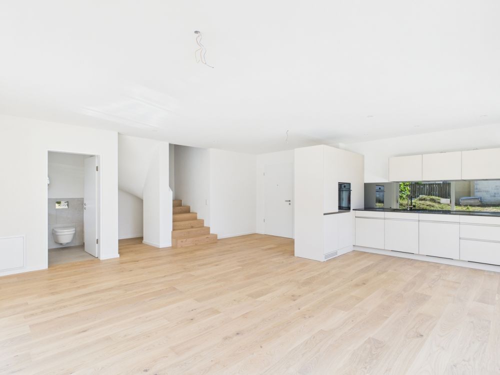 Erstbezug grosszügige helle 3.5 Maisonettewohnung -  Bild 3