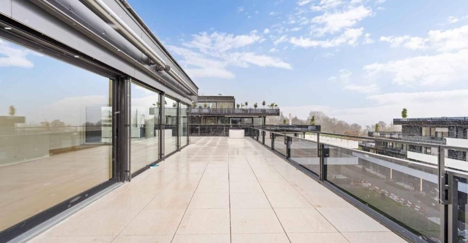 Superbe appartement neuf en attique – 4.5 pièces avec vaste terrasse à Rolle - Attique 4.5 pièces - image - 1