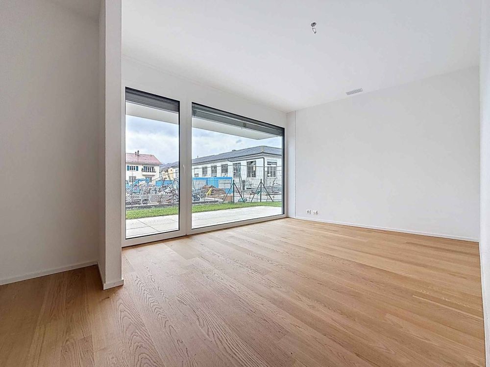 Neue 5.5-Zimmer-Wohnung mit überdachter Terrasse und Garten -  Bild 7