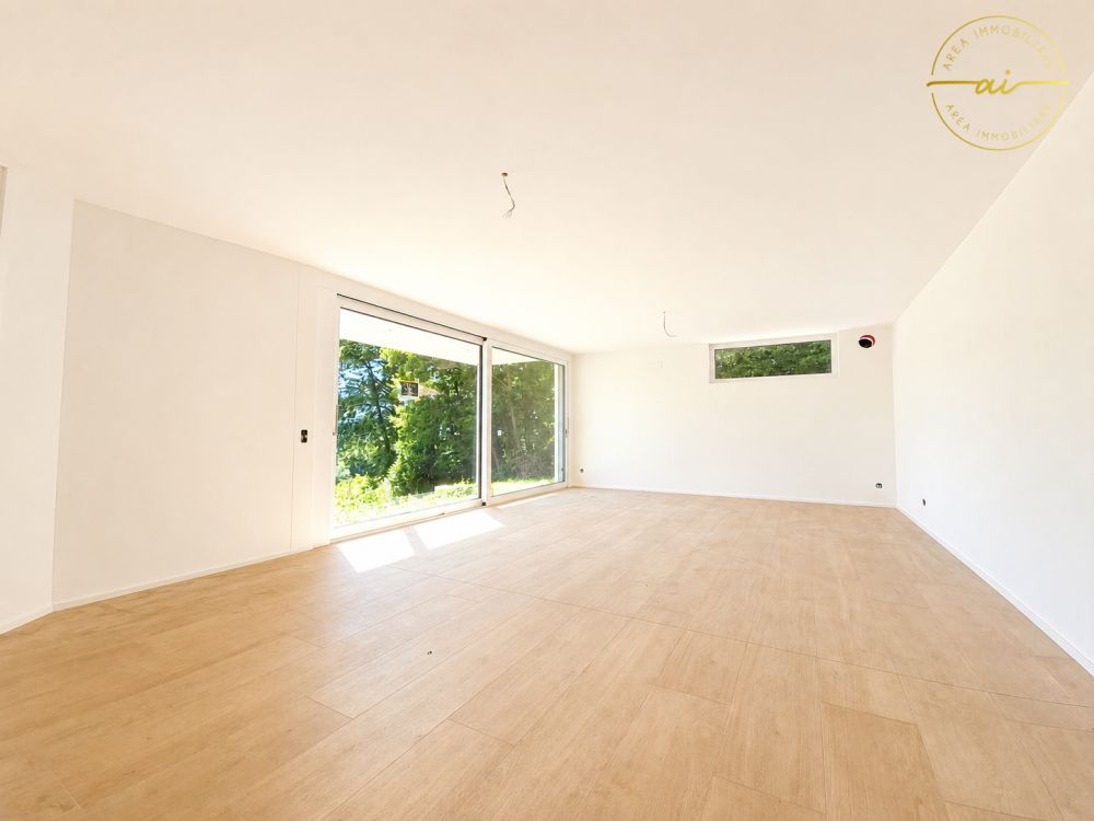 EXKLUSIV 4.5 Zimmer mit Garten und Panoramablick in Sala Capriasca -  Bild 4