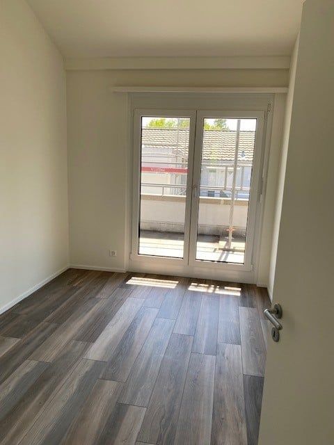 Erstvermietung nach Sanierung  3.5-Zimmer Dachwohnung in Embrach -  Bild 12