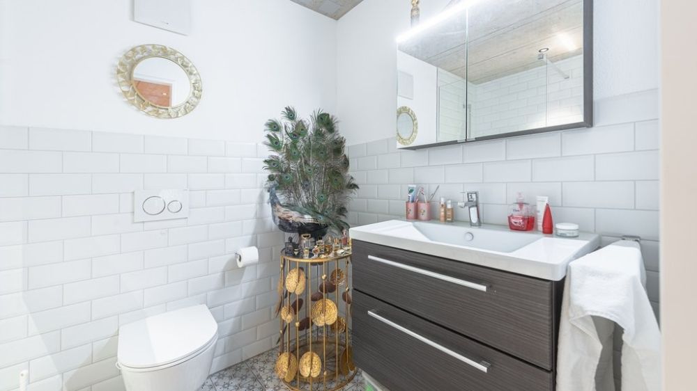GEMÜTLICHE UND GROSSZÜGIGE 3.5 ZIMMER-WOHNUNG IN REBSTEIN -  Bild 8