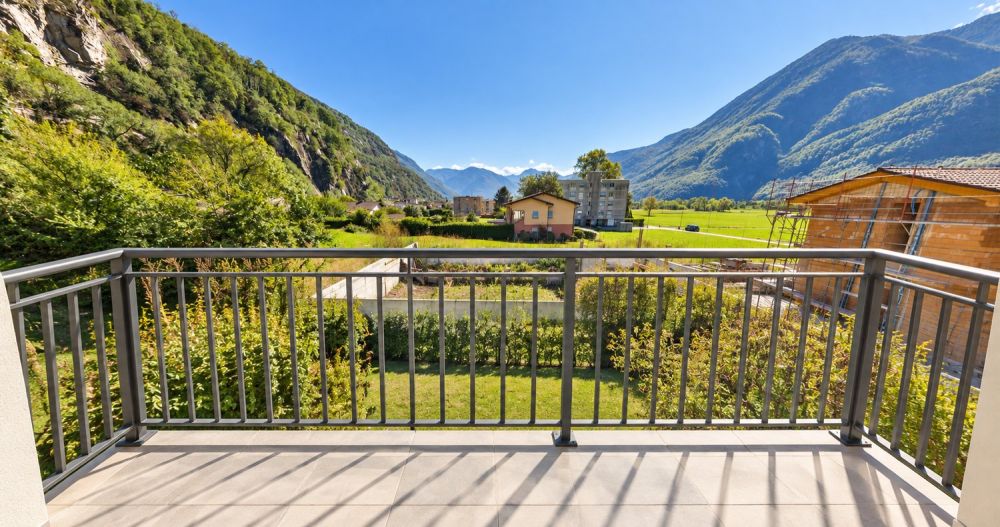 NUOVA CASA BIFAMILIARE CON DUE APPARTAMENTI INDIPENDENTI ,GIARDINO E BOX AUTO -  Bild 9