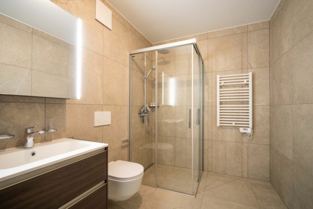 Grand 2.5 pièces avec ensoleillement sud-ouest vue Billens - Bild 6