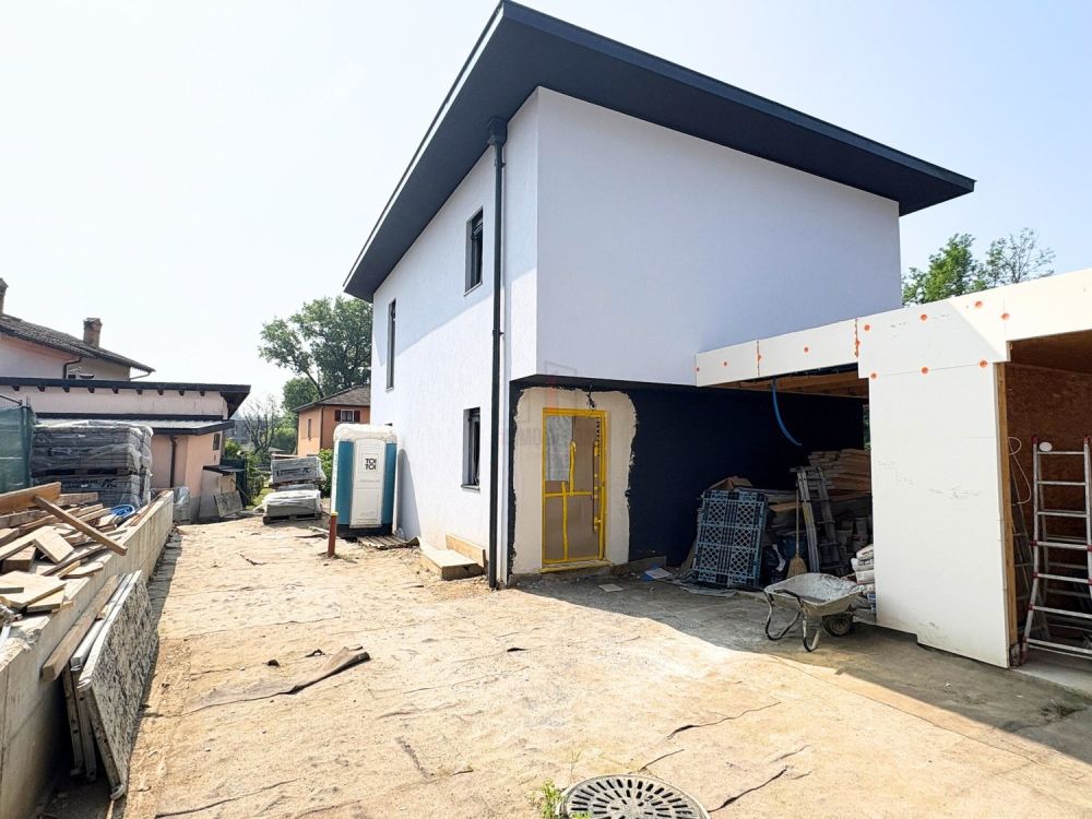 ULTIMA SOLUZIONE IN PRONTA CONSEGNA - Bild 12