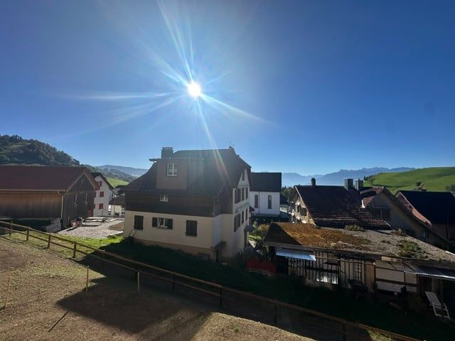 GOLDIG WOHNEN / NEUBAU / SONNE / AUSSICHT / RUHE / NATUR -  Bild 4