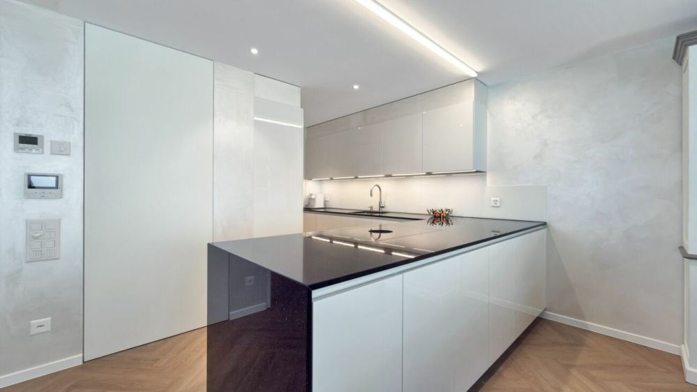 Losone - Exklusive Wohnung mit privatem Garten -  Bild 4