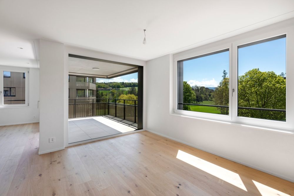 Bel appartement lumineux de 4,5 pièces avec vue et dégagement - Bild 3