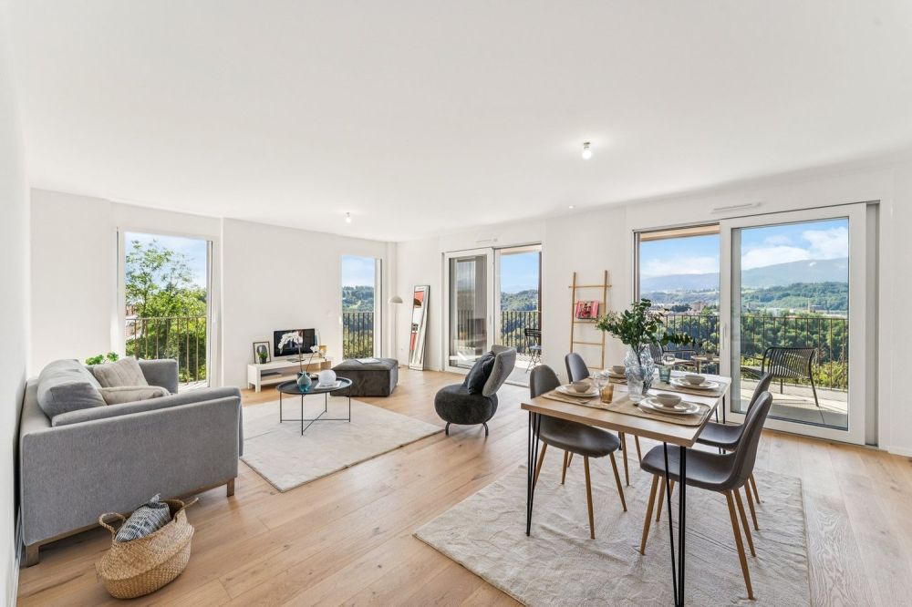 Magnifique appartement de 4,5 pièces offrant une vue exceptionnelle -  Bild 2