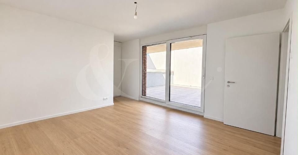 Exclusivité ? Appartement de 4 pièces et ses 64 m² de terrasses ? Nations - Servette - Appartement 4 pièces - image - 3
