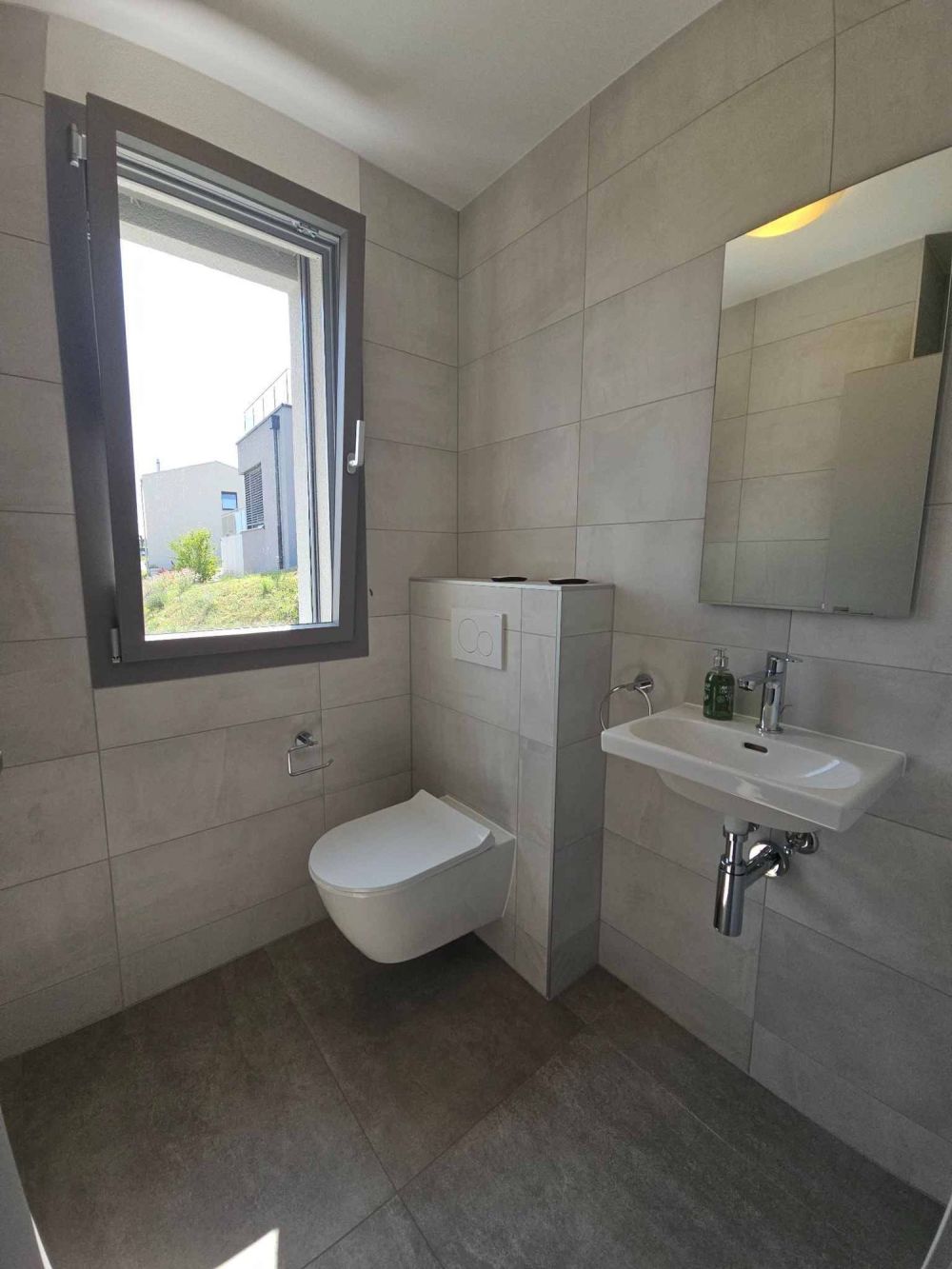 Magnifique villa contemporaine de 5.5 pièces -  Bild 6