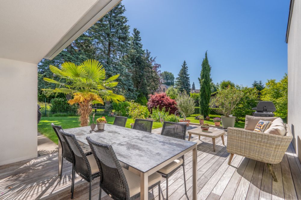 EN EXCLUSIVITÉ: Élégante propriété avec cachet aux portes de Lausanne -  Bild 3