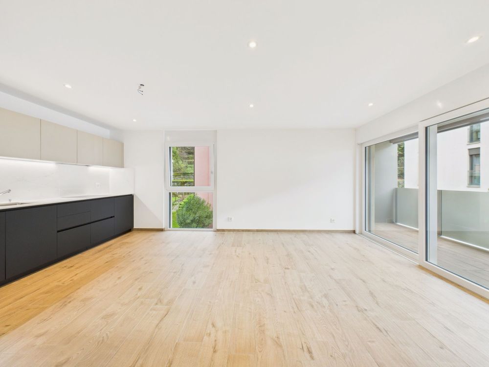 Affascinante appartamento di 2.5 locali a Giubiasco, nel Canton TI - Image 1