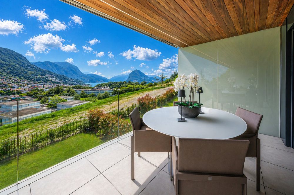 Moderno appartamento con ampia terrazza Vista Lago -  Bild 8