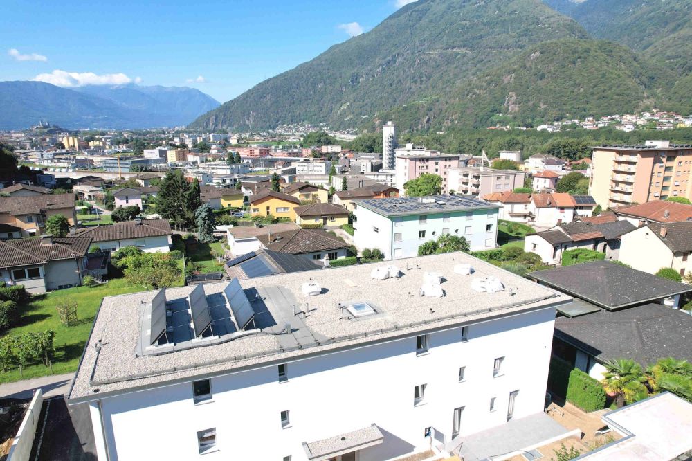 Nuovo spazioso appartamento con grande terrazza e giardinetto - Bild 4