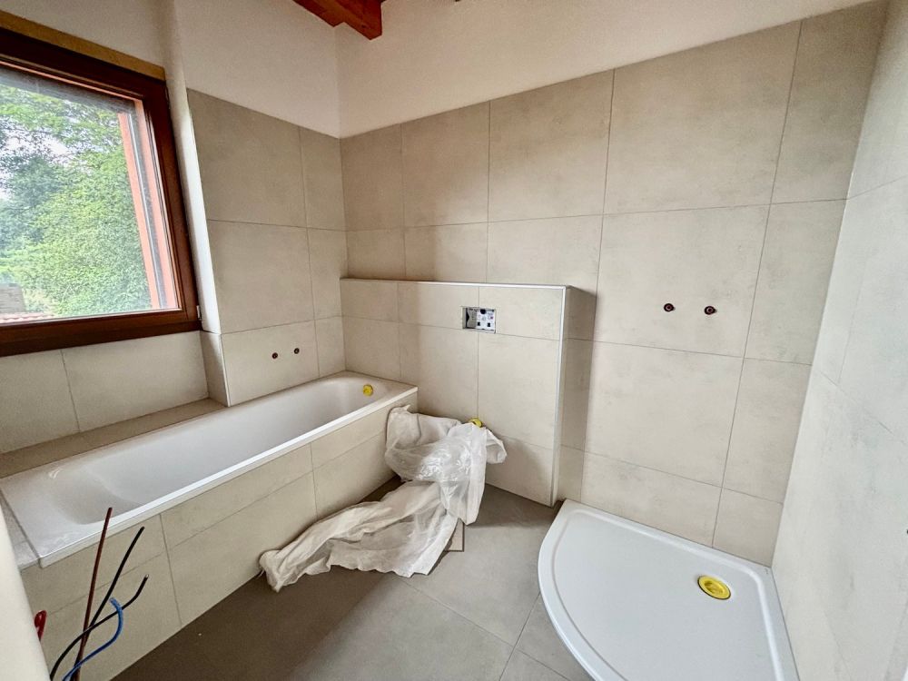 Spaziosa casa nuova con vista sul M. Rosa in contesto idilliaco -  Bild 11