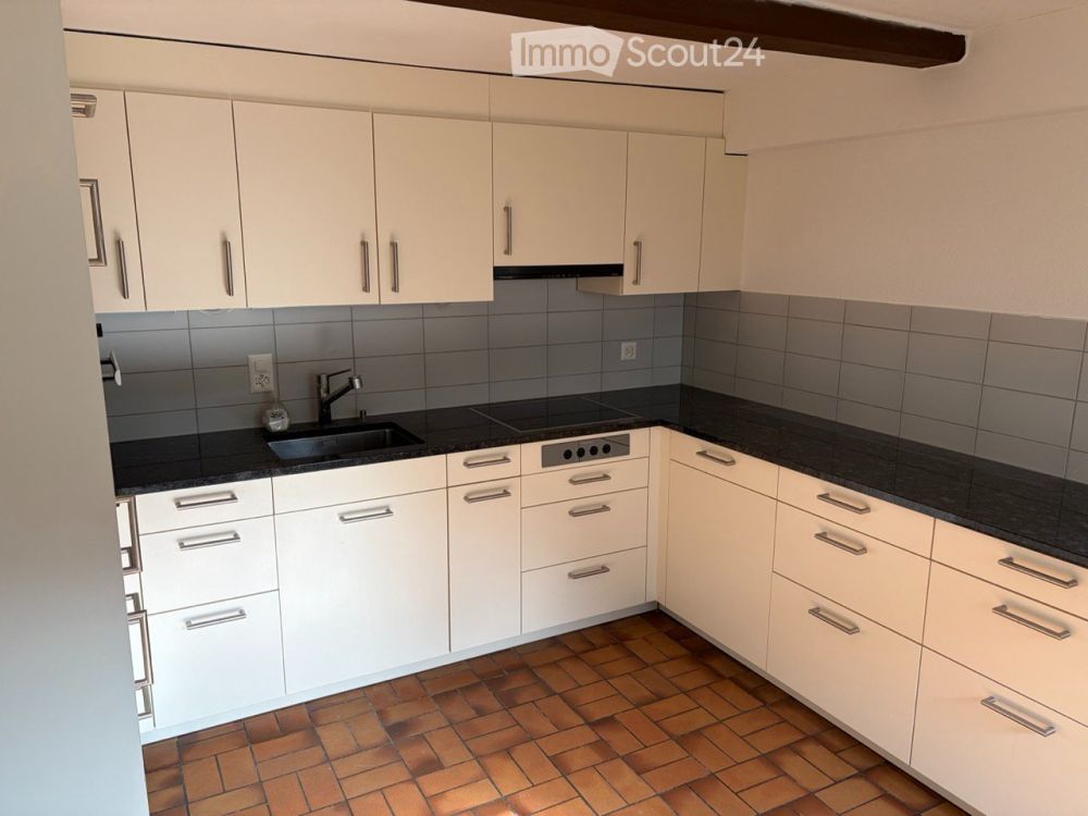 6.5-Zimmer-Einfamilienhaus  kernsaniert in Frenkendorf -  Bild 3