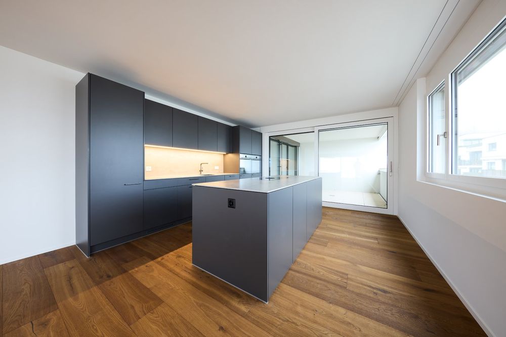 Bezugsbereite Neubau-Attikawohnung im ChlyHolz -  Bild 3