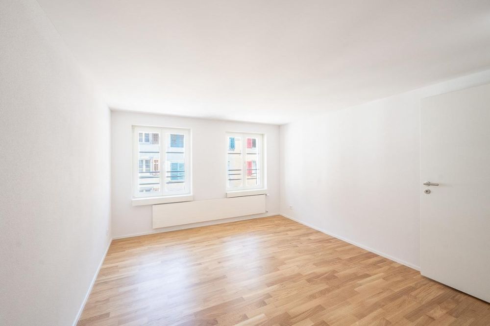 Charmantes Liebhaberobjekt mit attraktiver Rendite - Zimmer 2.0-Zi. Whg