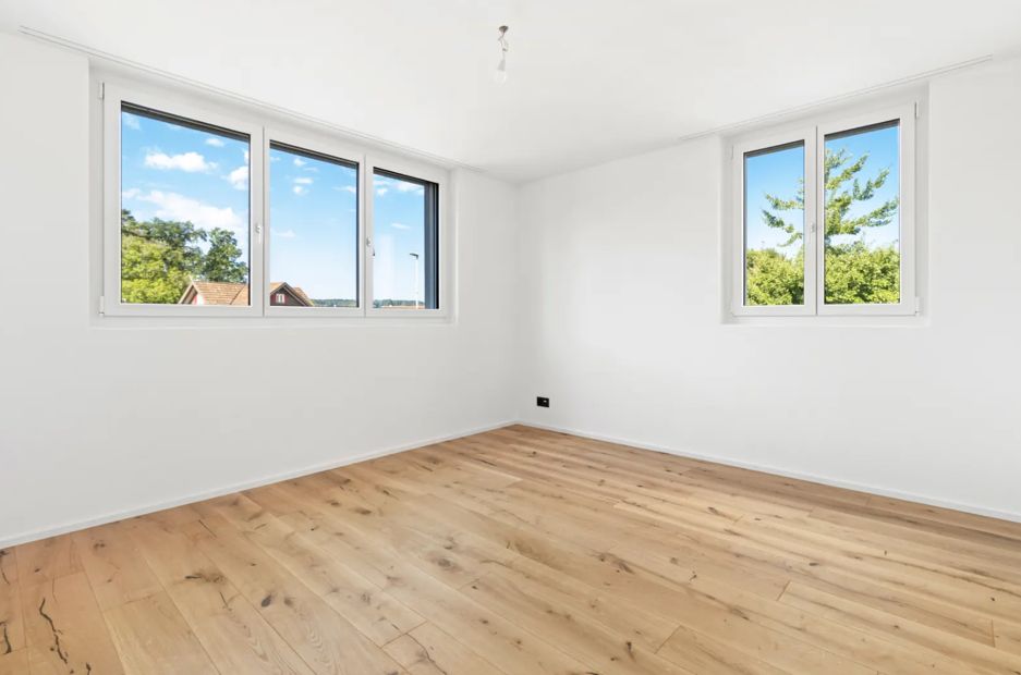 Linkes 6.5-Zimmer-Doppeleinfamilienhaus – ruhiger gelegen & zusätzliche Parkfläche -  Bild 10