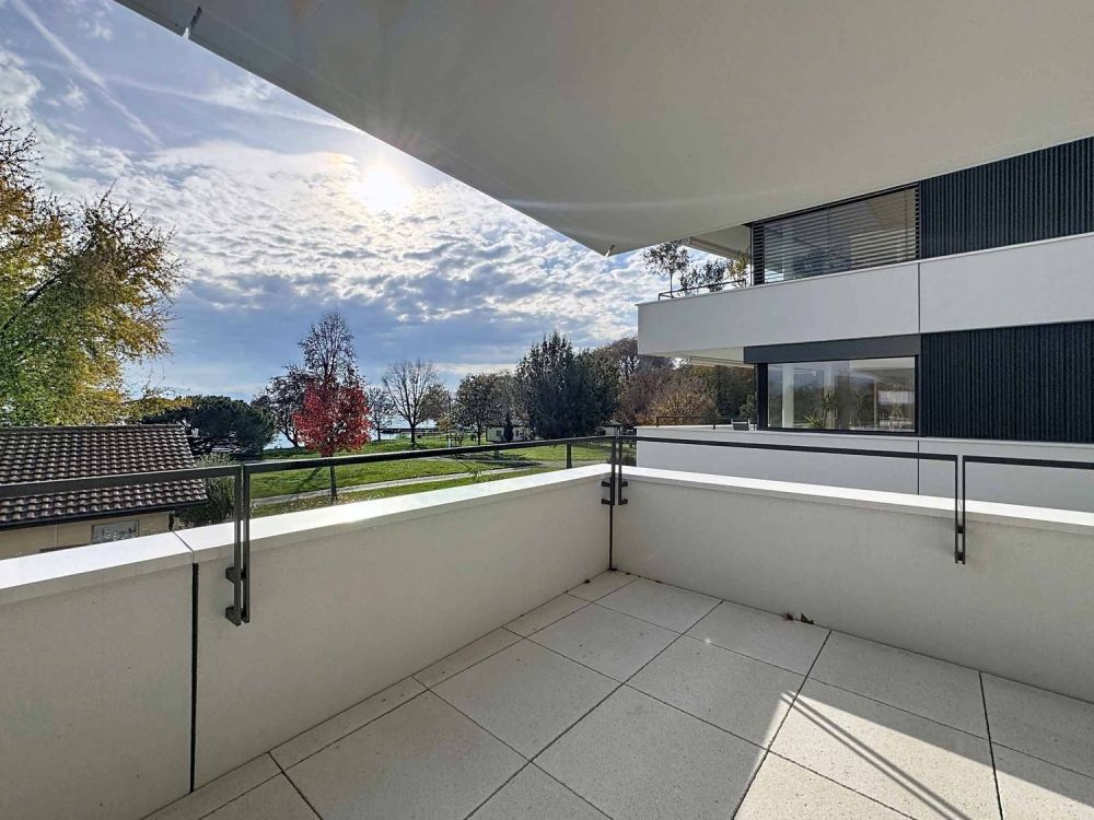 Luxueux 4.5 pièces traversant avec balcon de 76m2 et vue panoramique sur le lac - Bild 10