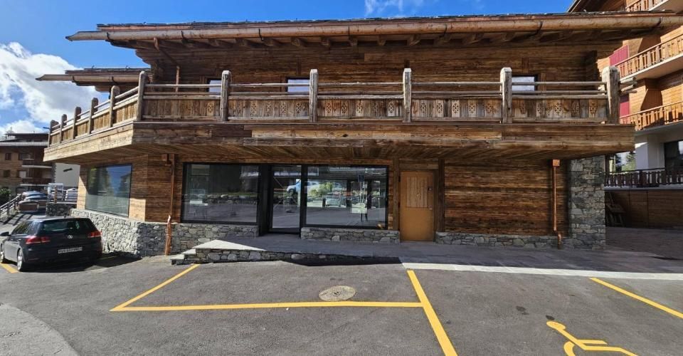 Au cœur de Verbier, place centrale - Superbe immeuble mixte - Chalet 6 pièces - image - 6