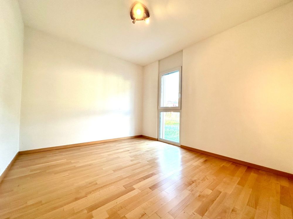 Elegante appartamento 4.5 locali con dotazioni moderne a Castel San Pietro - Image 9