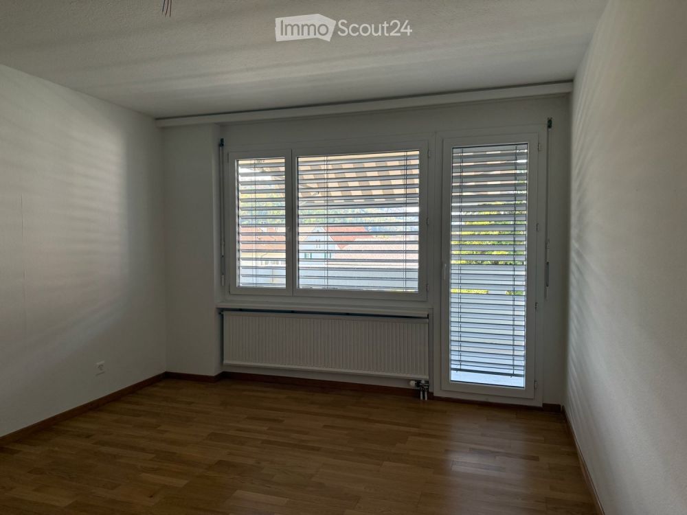 Erstvermietung nach Sanierung – grosszügige 4.5-Zimmer-Wohnung mit Balkon -  Bild 6
