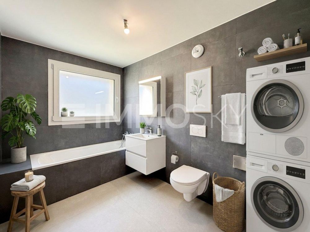 Wohnung B5-1 - Neuwertige Wohnung mit Terrasse - Salle de bain moderne avec baignoire et l'arrivee d eau pour colonne de lavage
