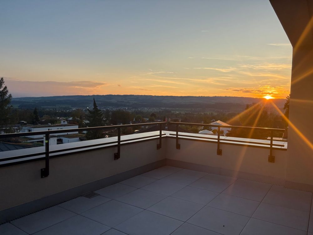 Neubau - 5.5-Zimmer-Einfamilienhaus mit Garten und Weitblick - Bild 12