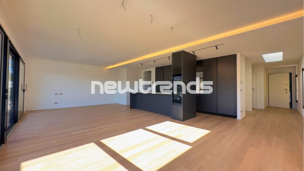 Viganello: 4,5 locali nuovi con vista aperta e parziale lago. - open space