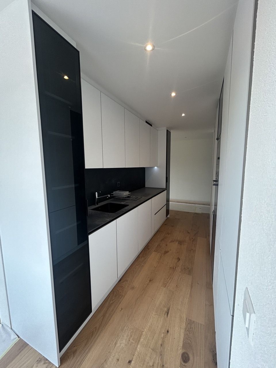 CORCELLES A VENDRE VILLA CONTIGÜE DE 5,5 PCES DISPONIBLE DE SUITE -  Bild 8