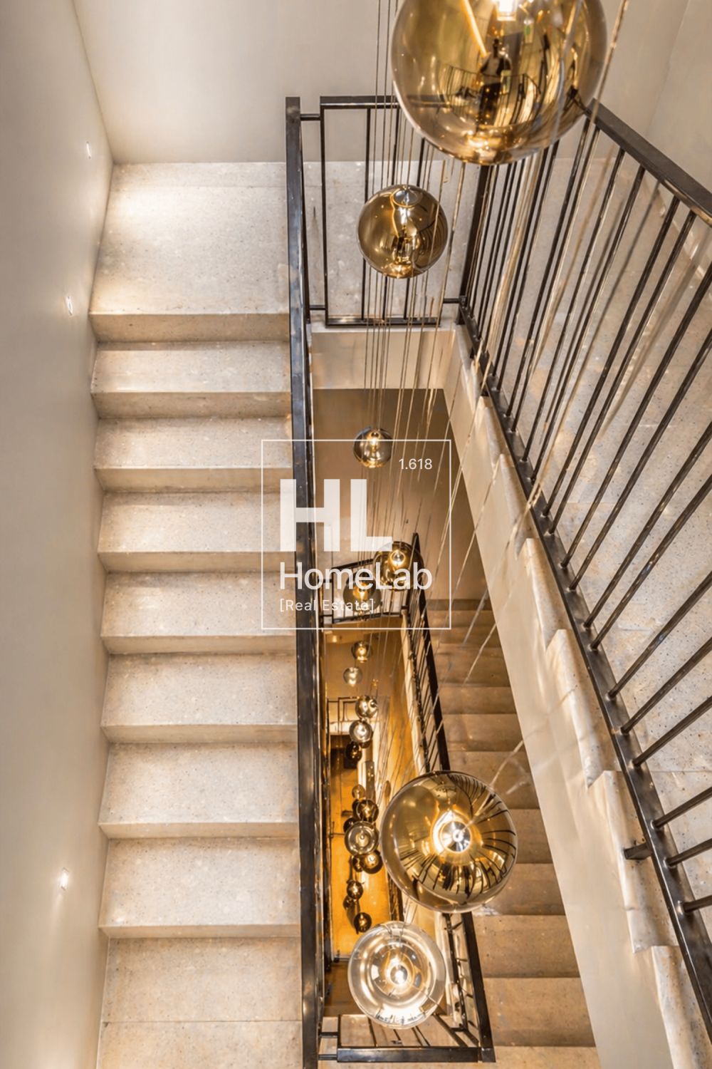 VILLA MODERNA CON PRESTIGIOSA VISTA LAGO -  Bild 6