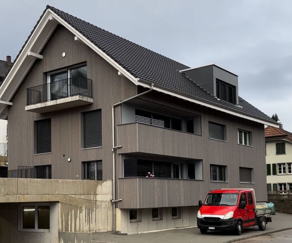 Moderne 2.5-Zimmer-Wohnung in Oberburg -  Bild 1