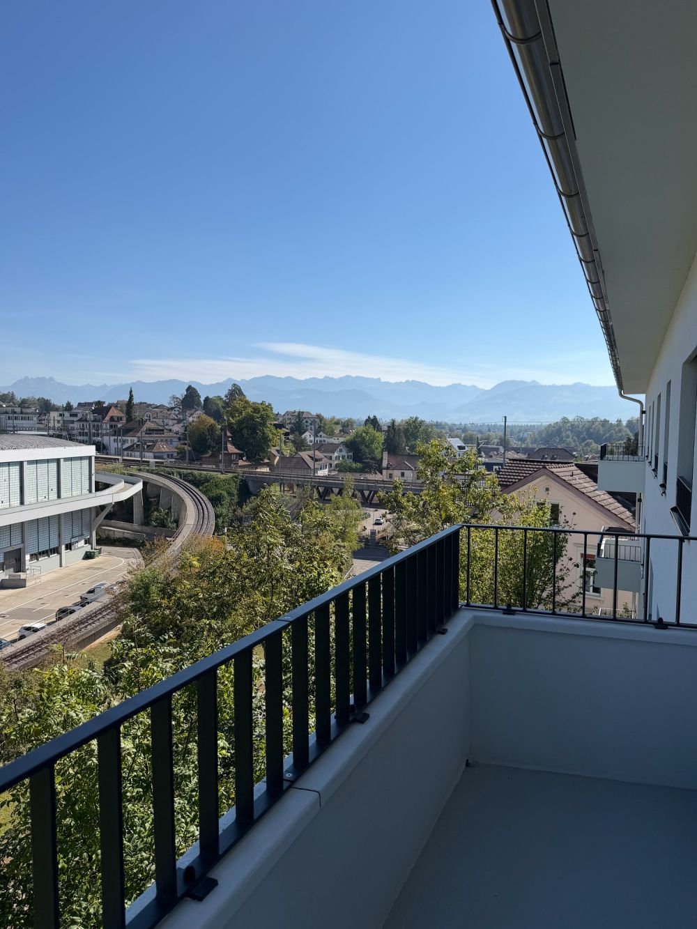 ERSTVERMIETUNG: Wunderschöne 4.5 Zimmerwohnung an toller Lage -  Bild 11