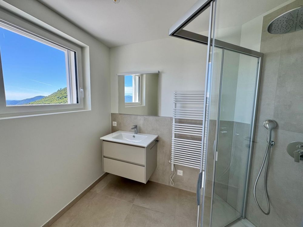Cademario – Exklusive Villa mit Pool und spektakulärer Seesicht -  Bild 9