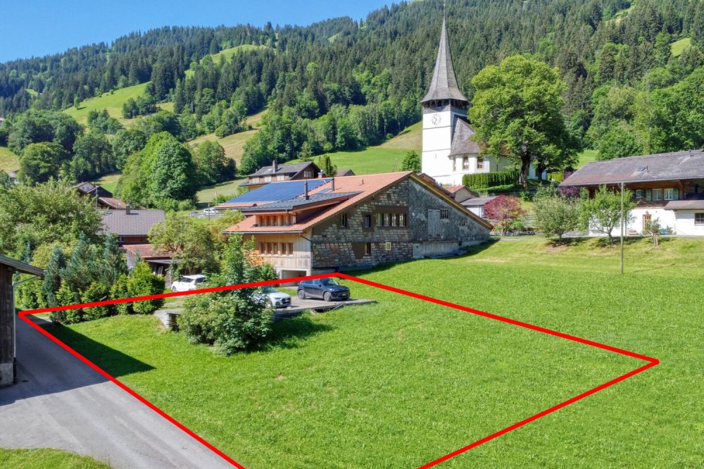 Neubau 5-Zimmer Einfamilienhaus angrenzend an die Landwirtschaftszone - Ansicht Parzelle Nordost