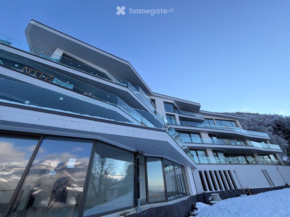 Moderne 5.5-Zimmer-Terrassenwohnung mit Panoramablick auf den Walensee und die umliegenden Alpen -  Bild 2