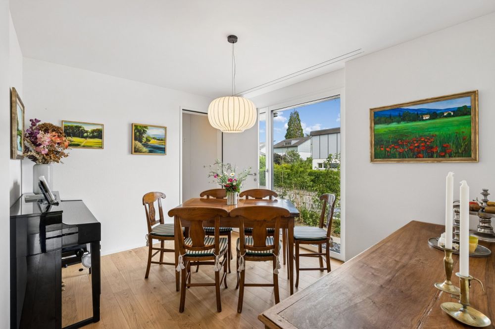 Wohnen wie im Einfamilienhaus - 4.5 Zimmer mit riesigem Privatgarten -  Bild 10
