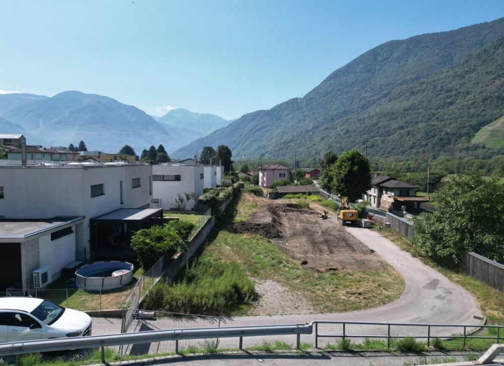 CLARO  CASA UNIFAMILIARE DI 4.5 LOCALI NELLA RESIDENZA LE GEMELLE - 4
