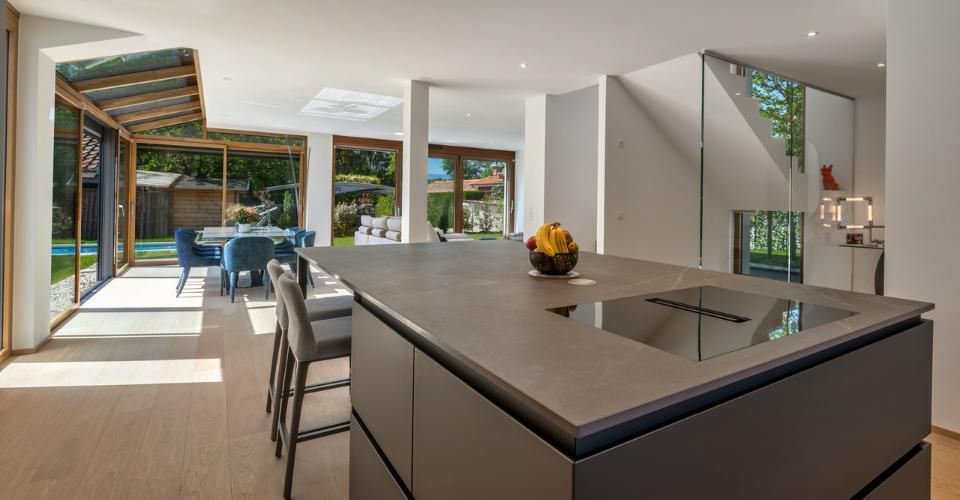 Corsier, villa neuve de 9.5 pièces avec piscine - Maison 9.5 pièces - image - 7