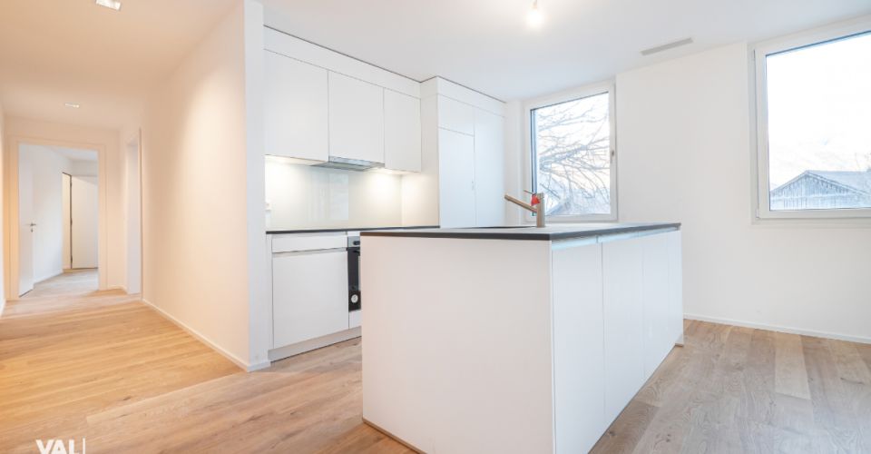 Attraktive Dachwohnung mit besonderem Wohngefühl - Appartement 3.5 pièces - image - 4